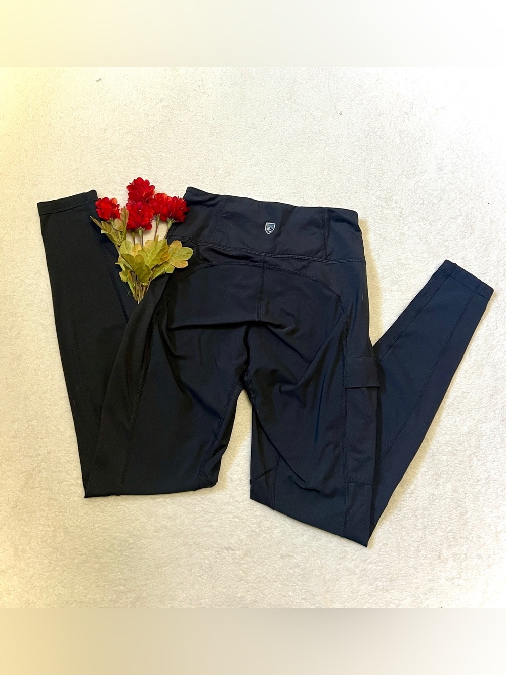 Kuhl Classic Black Cargo Hiking Leggings - XS (26")